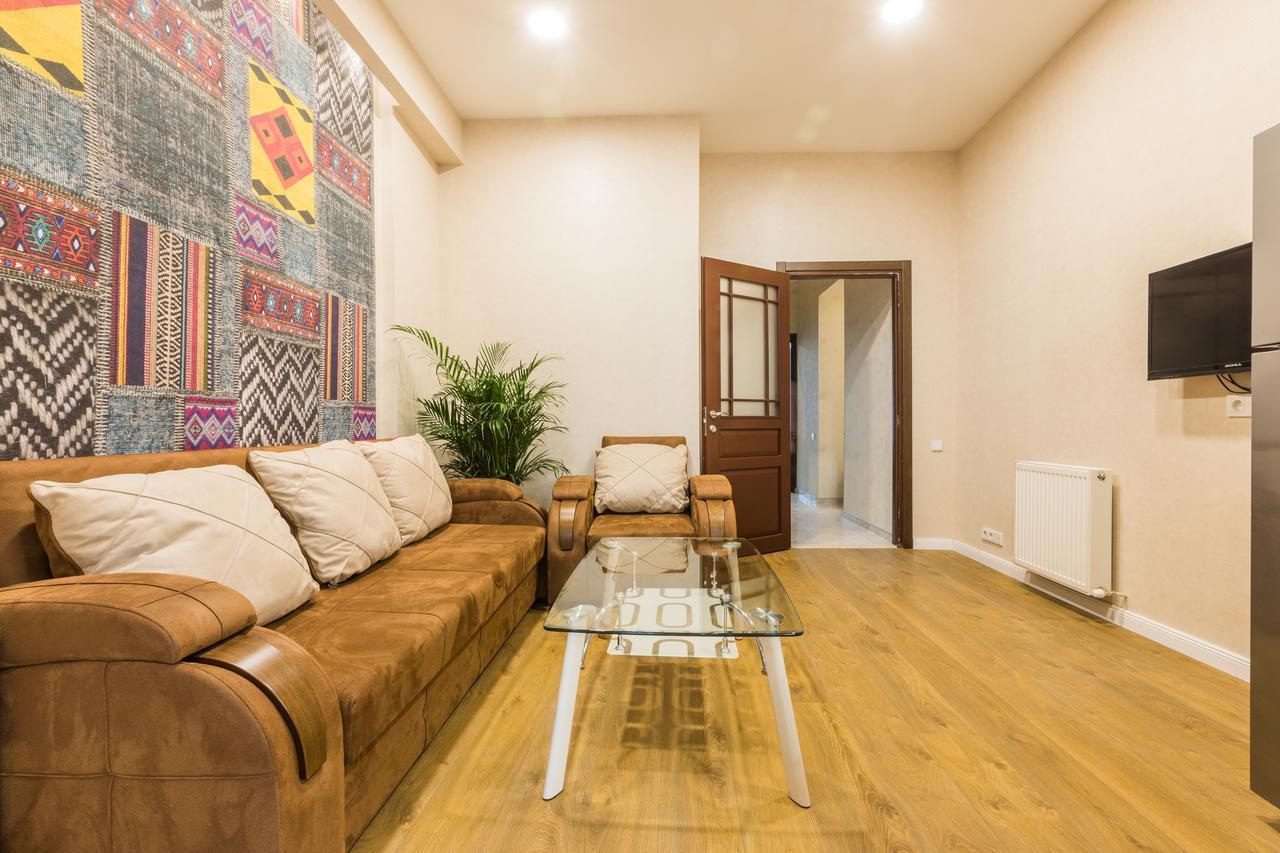Sweet Home Apartment Tbilisi Buitenkant foto